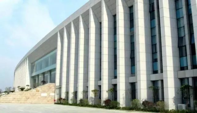 楼堂馆所建设最新规定，与自然美景的浪漫融合之道