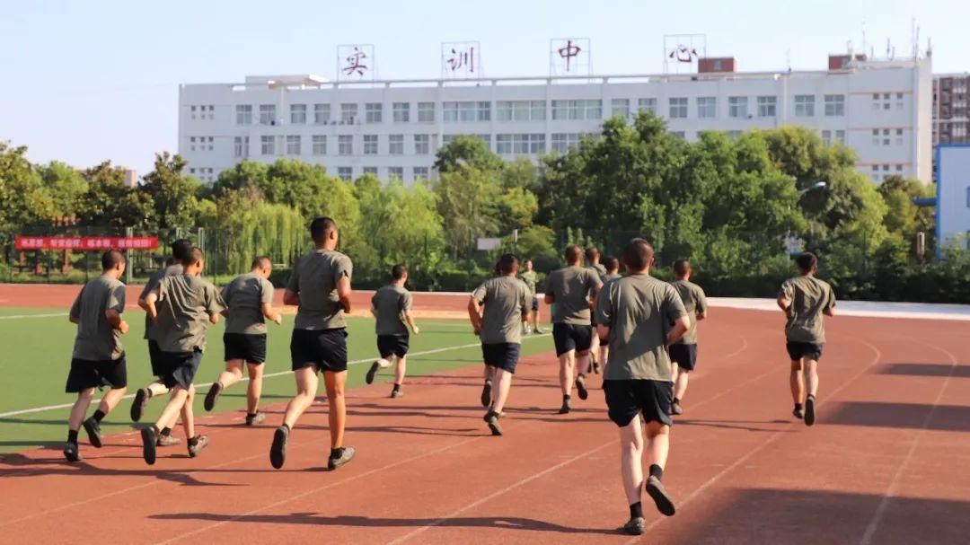 阜阳护士招聘信息更新，变化中的自信与学习铸就职业未来